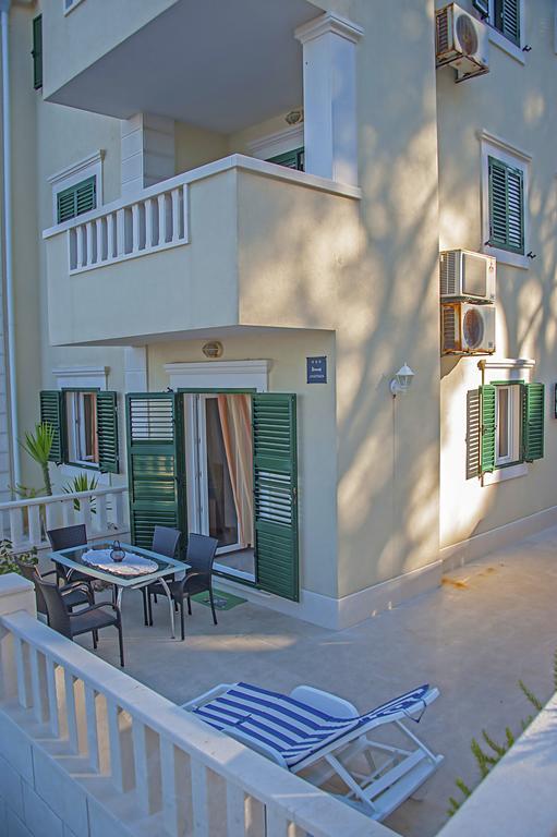 Apartment Brac Sutivan Exterior photo