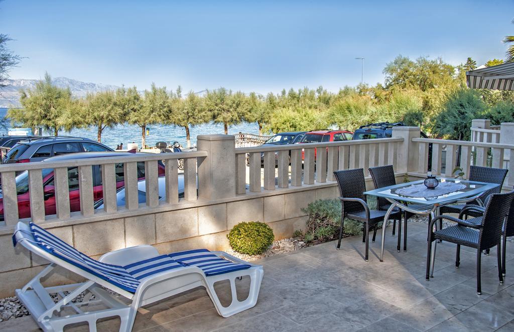 Apartment Brac Sutivan Exterior photo