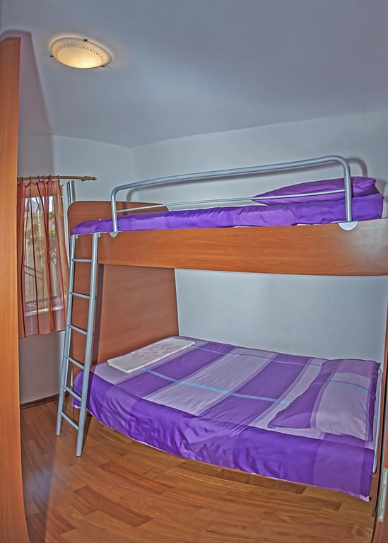 Apartment Brac Sutivan Exterior photo