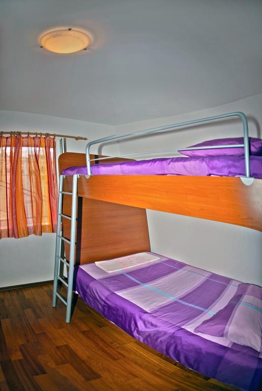 Apartment Brac Sutivan Exterior photo